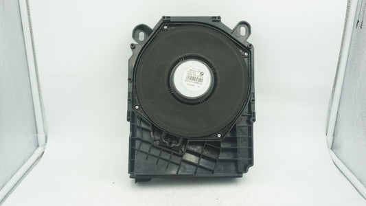 BMW E82 E87 E88 E90 E91 E92 LEFT PASSENGER UNDER SEAT SUBWOOFER 9143986
