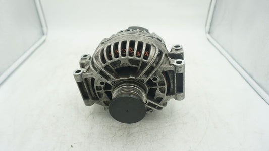 GENUINE MERCEDES SPRINTER BOSCH ALTERNATOR 0124615033