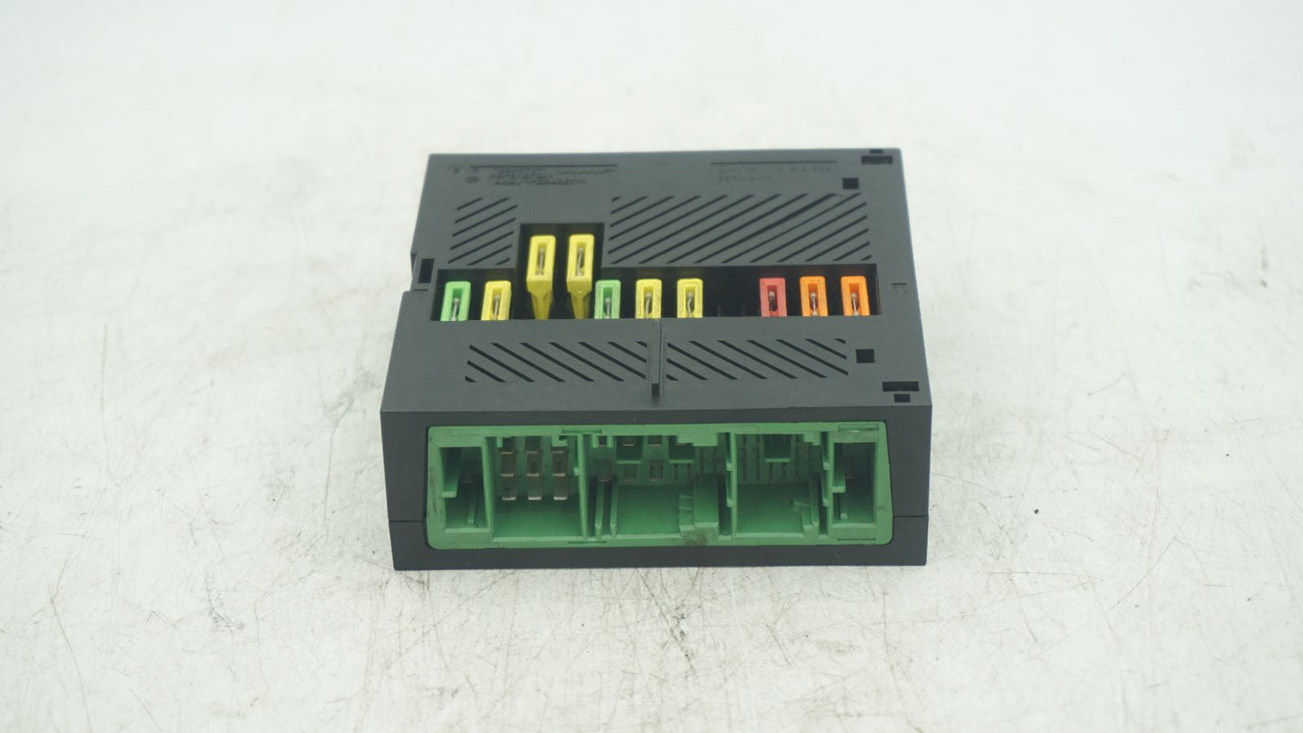 BMW 5 6 7 X SERIES POWER FUSE MODULE 7510638