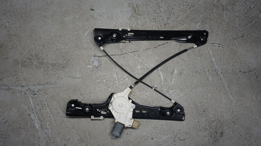 BMW 3 SERIES E90 LHS FRONT PASSENGER WINDOW REGULATOR 7060265