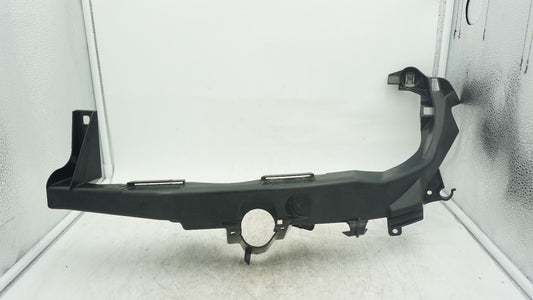 BMW 3 SERIES E90 LCI LHS PASSENGER HEADLIGHT BRACKET 7138401