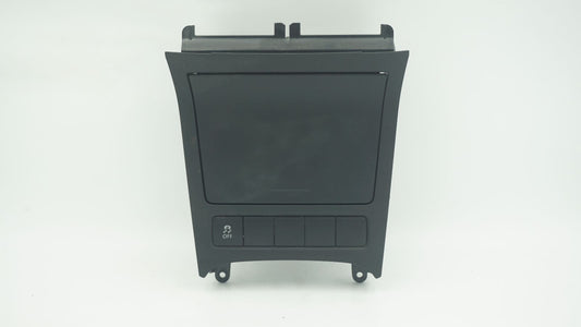 VOLKSWAGEN GOLF MK6 FRONT CENTRE CONSOLE ASHTRAY 5K0857961A