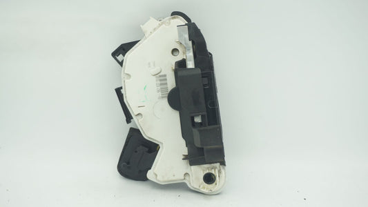 VOLKSWAGEN GOLF MK6 RHS FRONT RIGHT DOOR LOCK 5K2837016B