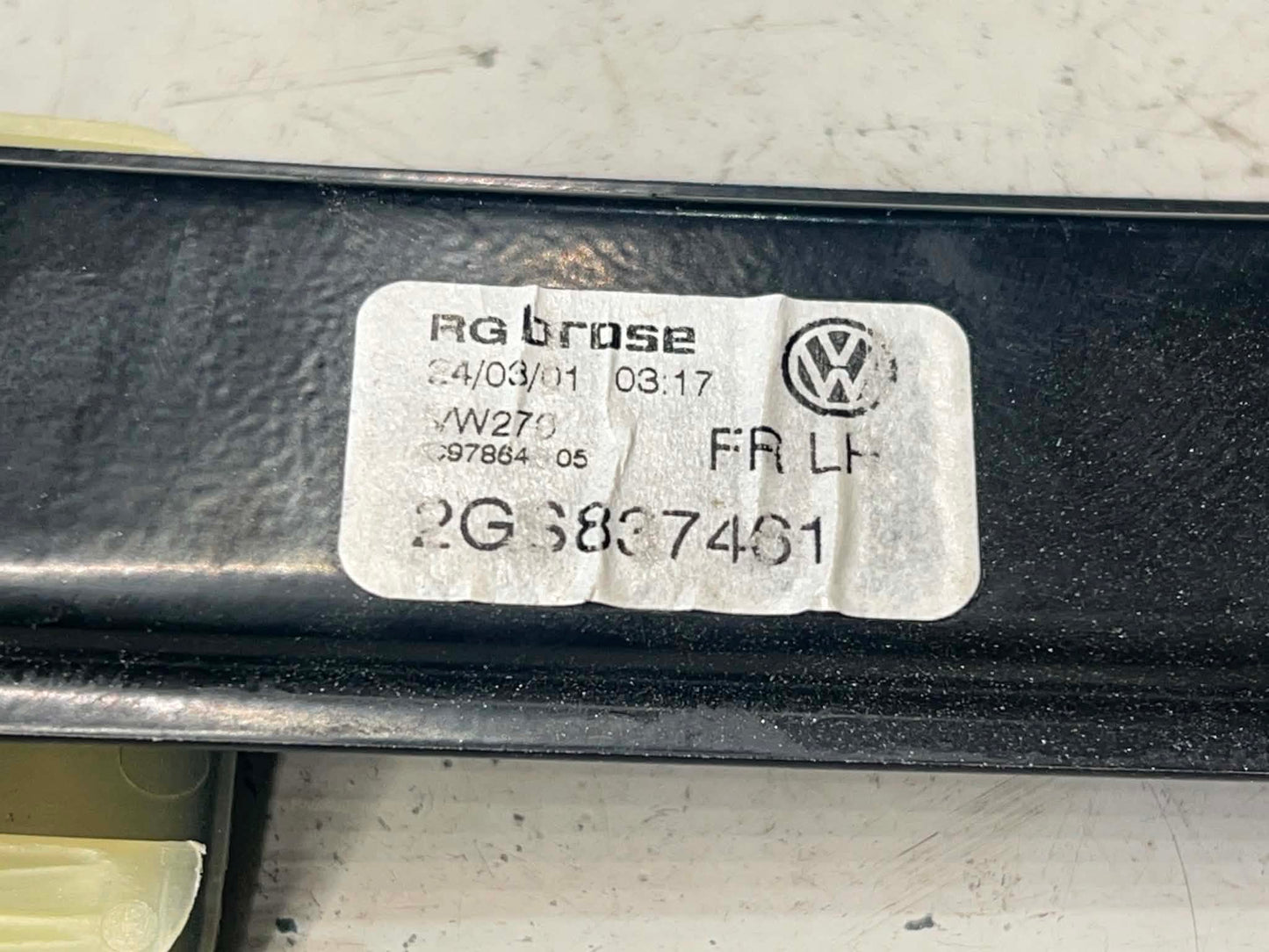 2GS837461 FRONT LEFT