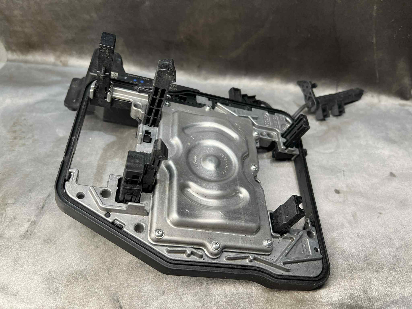 VOLKSWAGEN AUDI 0AM DSG TRANSMISSION MECHATRONICS TCU 0AM927769K