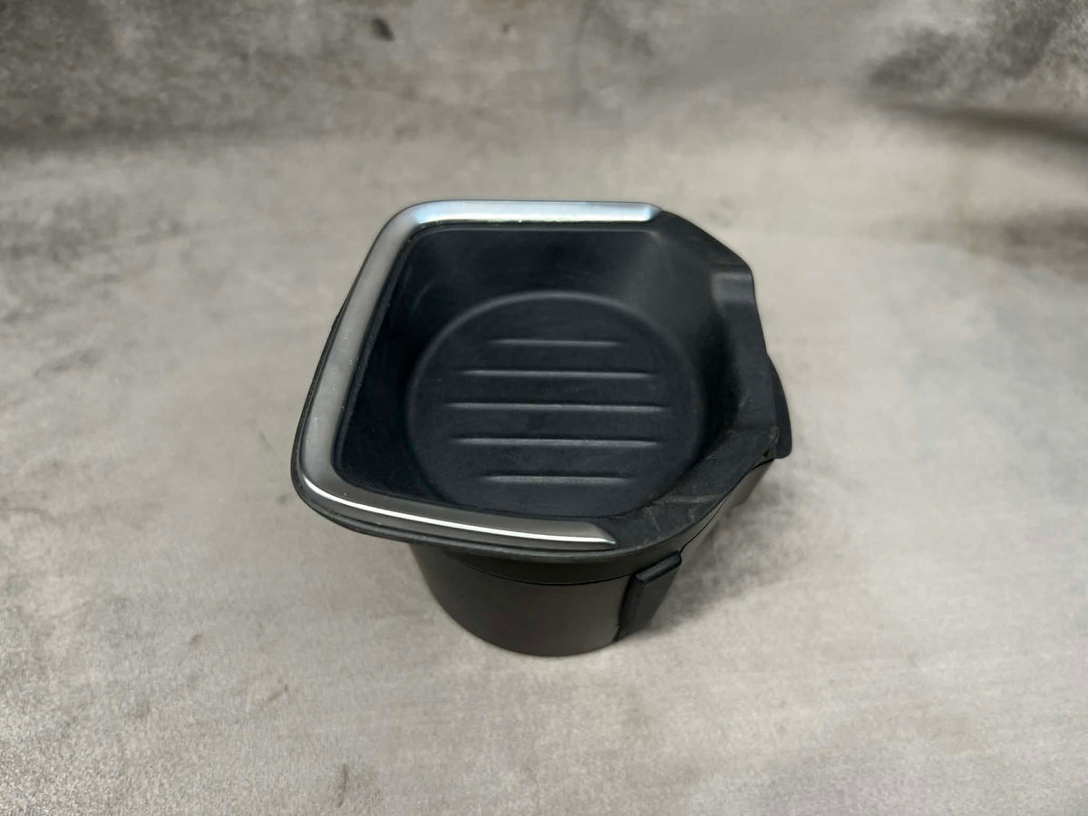 BMW 1 2 SERIES F20 F21 F22 F23 PASSENGER SIDE CUP STORAGE INSERT 9257207
