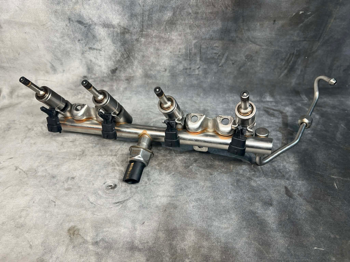 BMW N13 Fuel Rail Assembly with 4 Injectors and Pressure Sensor - F20 F21 F30