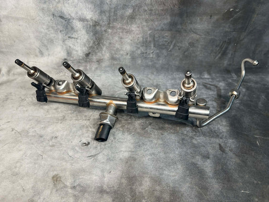 BMW N13 Fuel Rail Assembly with 4 Injectors and Pressure Sensor - F20 F21 F30