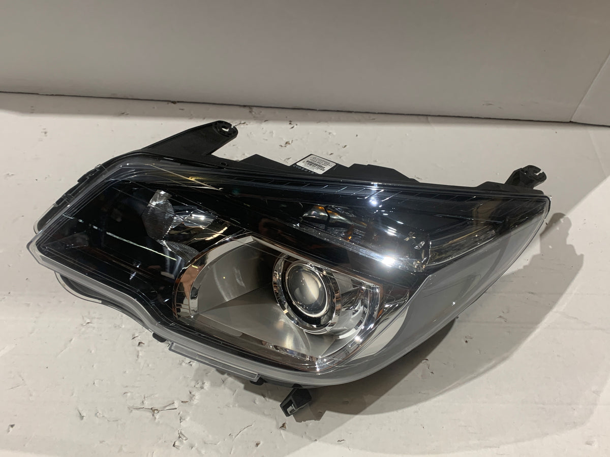 HOLDEN COLORADO RG LHS LEFT HALOGEN HEADLIGHT BLACK INSERT 52091454 - LRI Autoparts