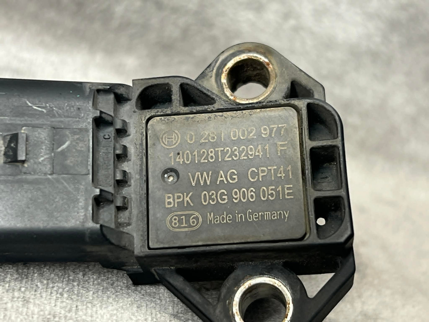 GENUINE VW AUDI MAP MANIFOLD PRESSURE SENSOR 03G906051E