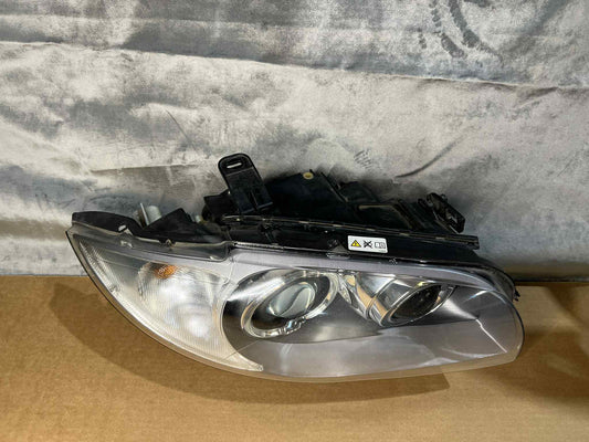 BMW 1 SERIES E82 E87 E88 RHS RIGHT XENON HEADLIGHT 7170294