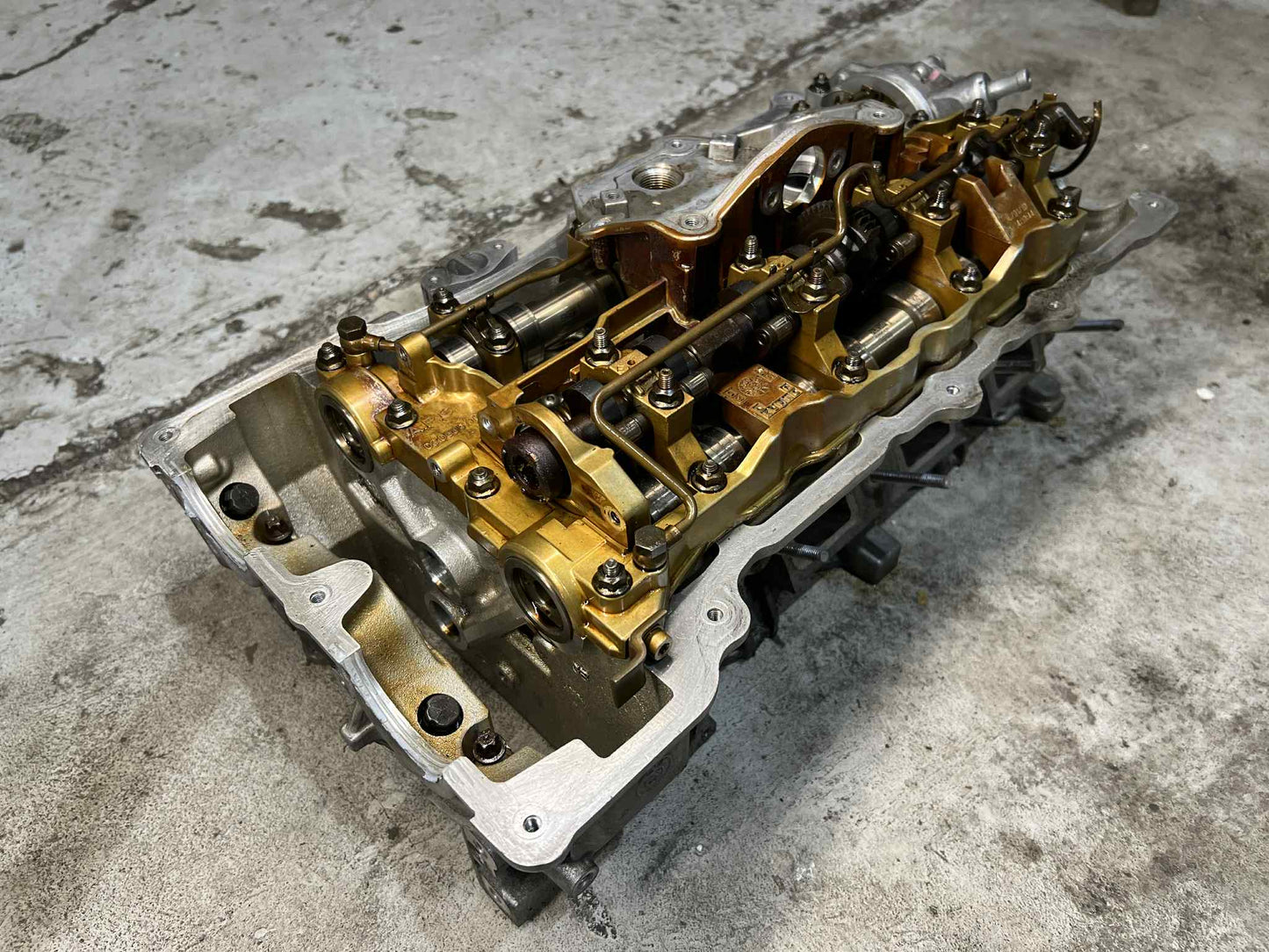 BMW 1 3 SERIES N46N CYLINDER HEAD 7578027