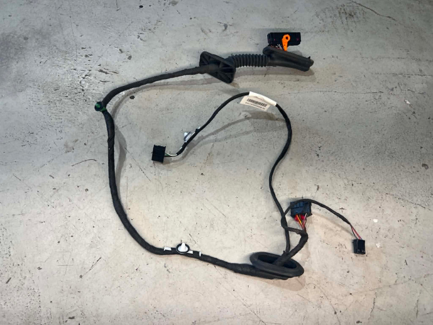REAR RIGHT DOOR HARNESS