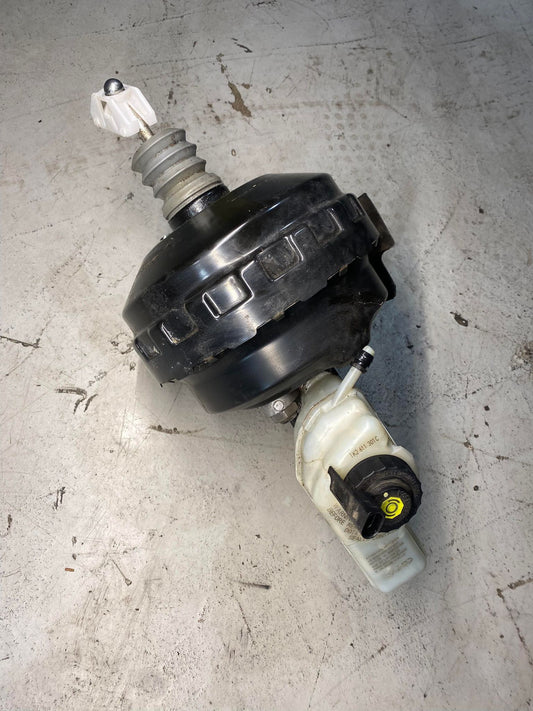 VW CADDY BRAKE BOOSTER 1K2614105