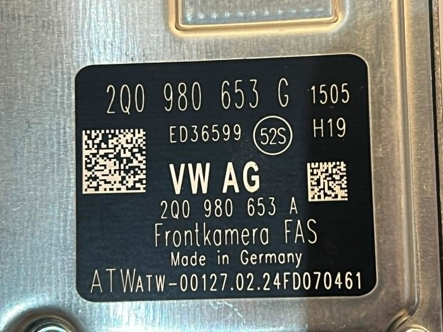 2Q0980653G