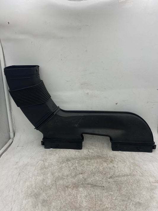 BMW 1 3 SERIES N54 AIR INTAKE DUCT 7541737