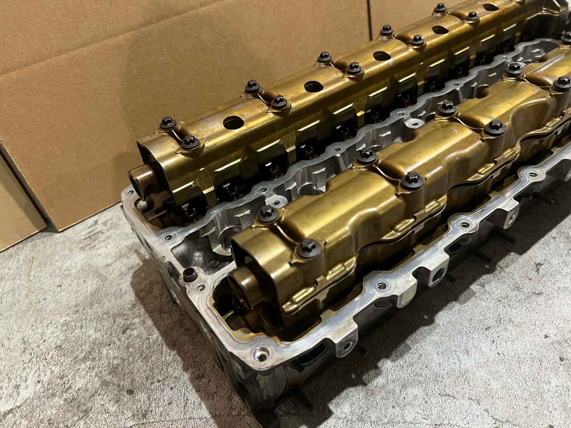 BMW 1 3 SERIES N54 CYLINDER HEAD 7588249 - LRI Autoparts