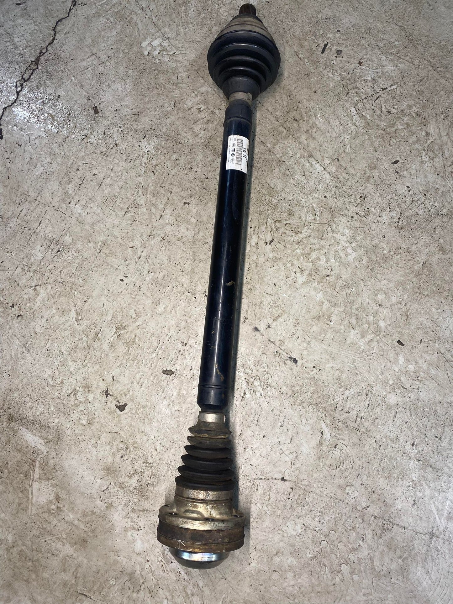 AUDI VW GOLF CADDY A3 PASSAT RHS RIGHT DRIVERS DRIVE SHAFT 2K04072712