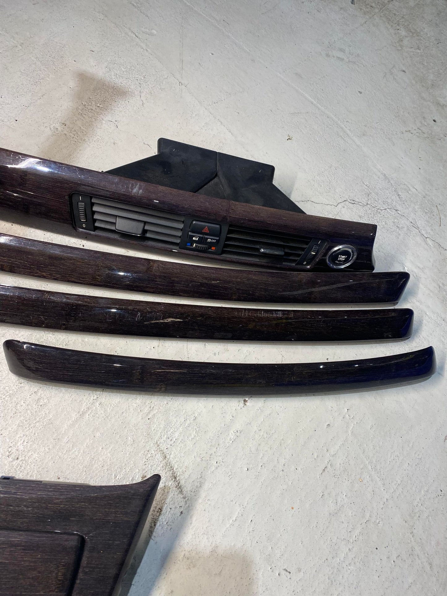BMW 3 SERIES E92 E93 DARK WOODGRAIN TRIM SET W/CIC CUT OUT