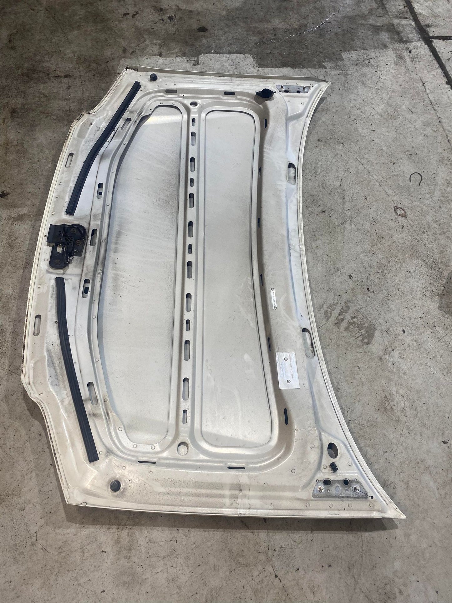 VW CADDY FRONT BONNET WHITE