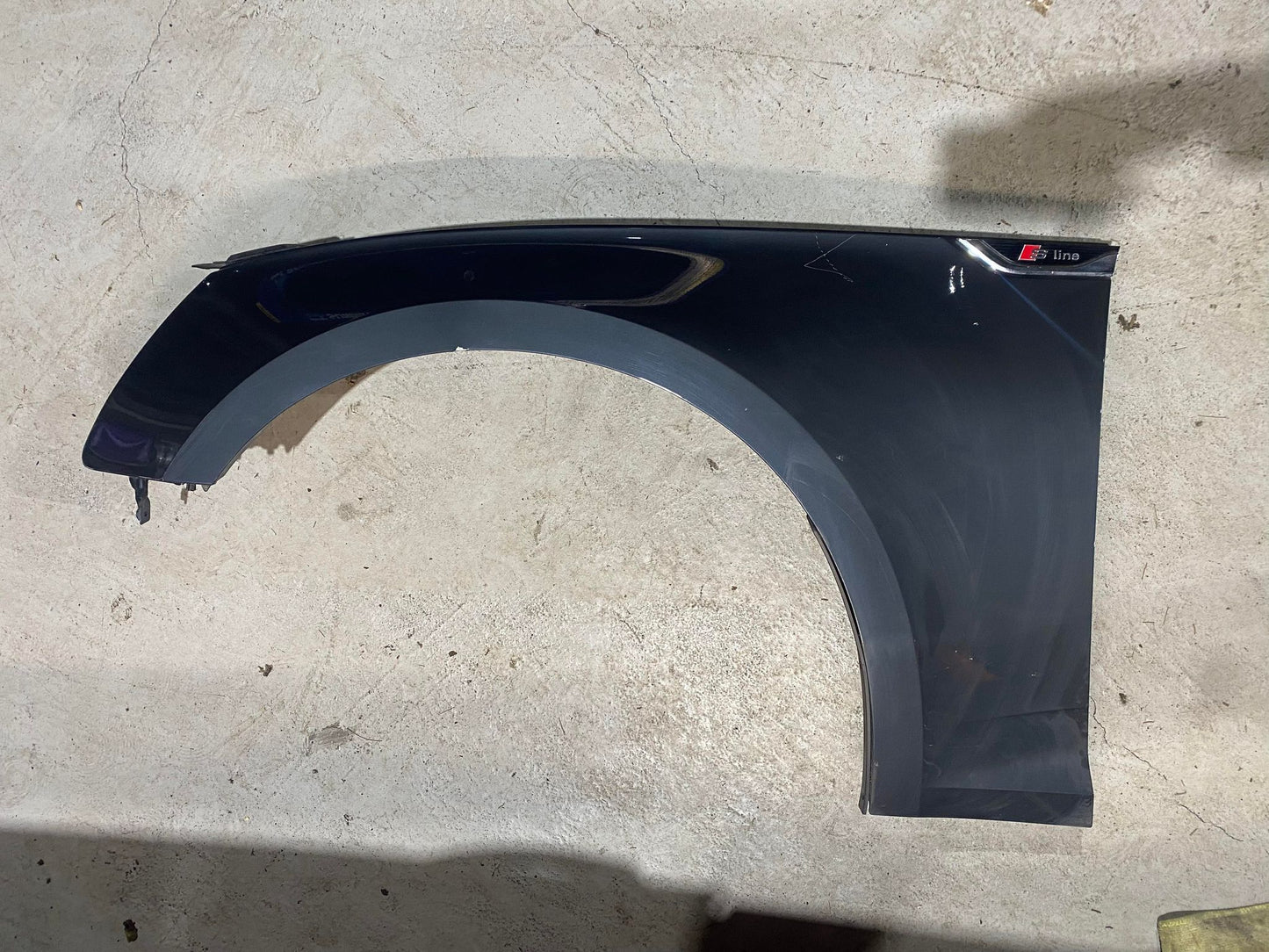 AUDI A5 F5 FRONT LEFT GUARD