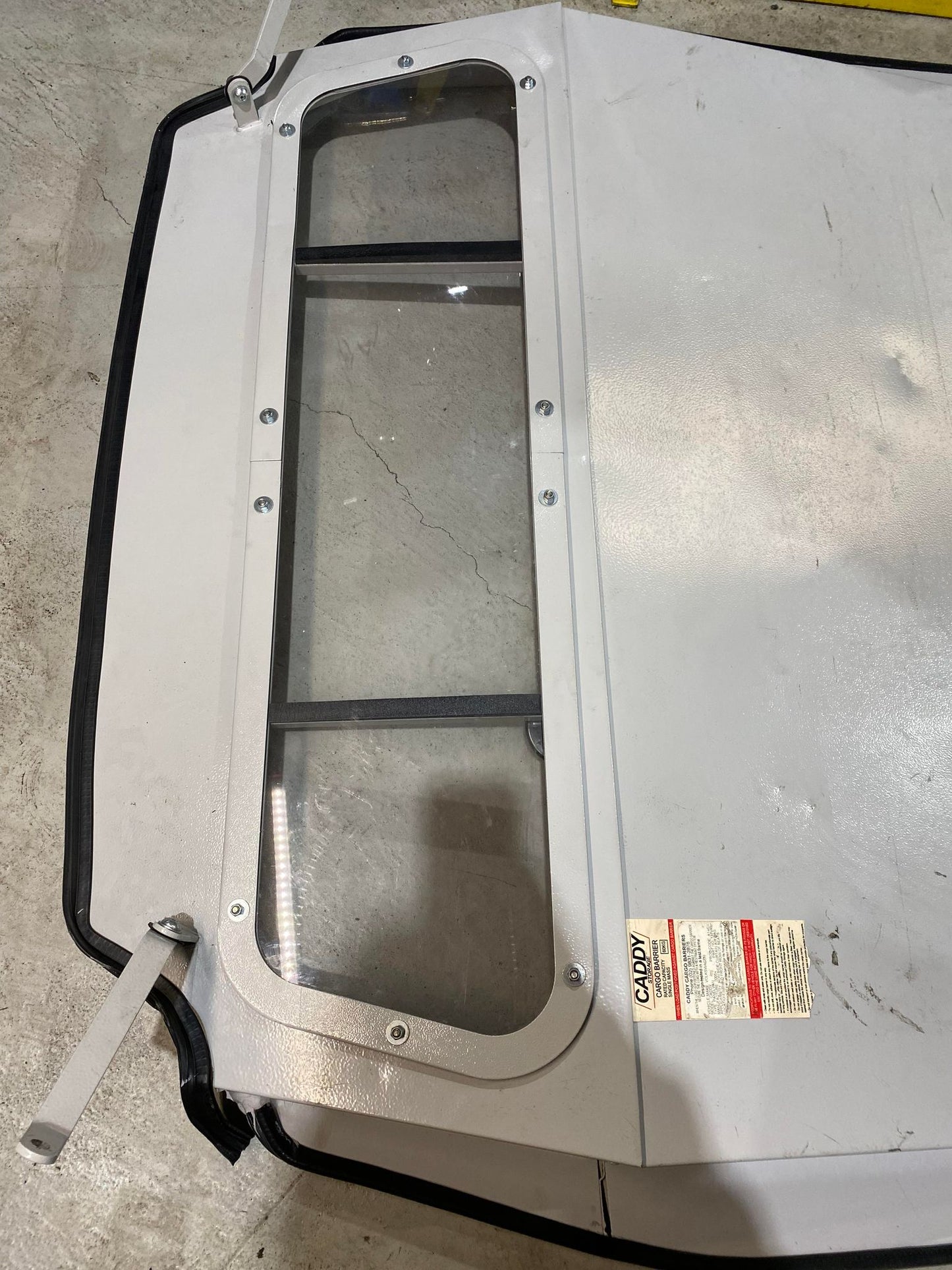 VW CADDY METAL CARGO BARRIER