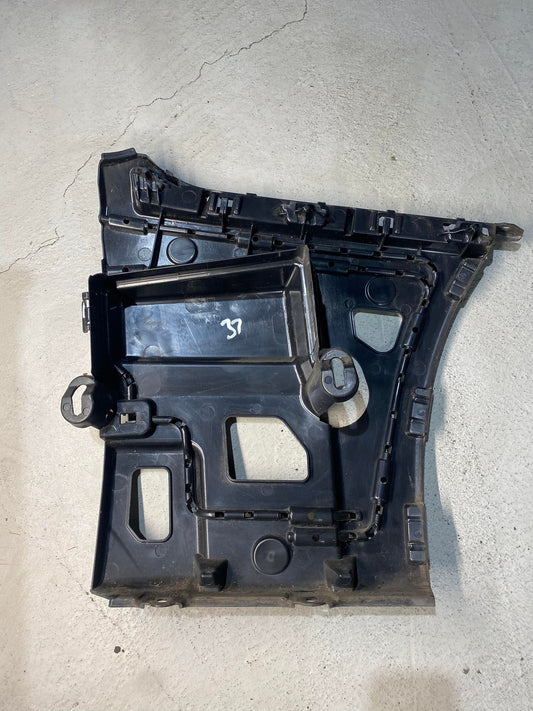 BMW 4 SERIES F32 F33 F36 REAR LEFT BUMPER BRACKET 7285561
