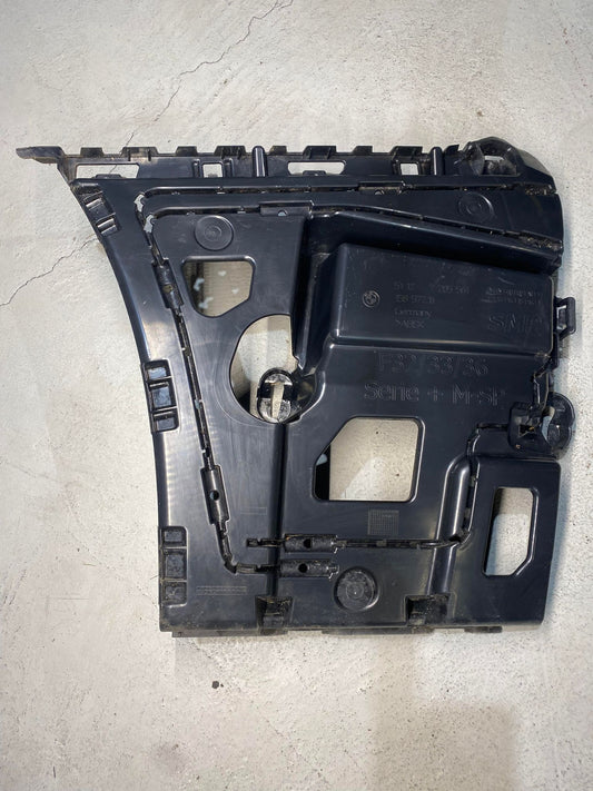 BMW 4 SERIES F32 F33 F36 REAR LEFT BUMPER BRACKET 7285561