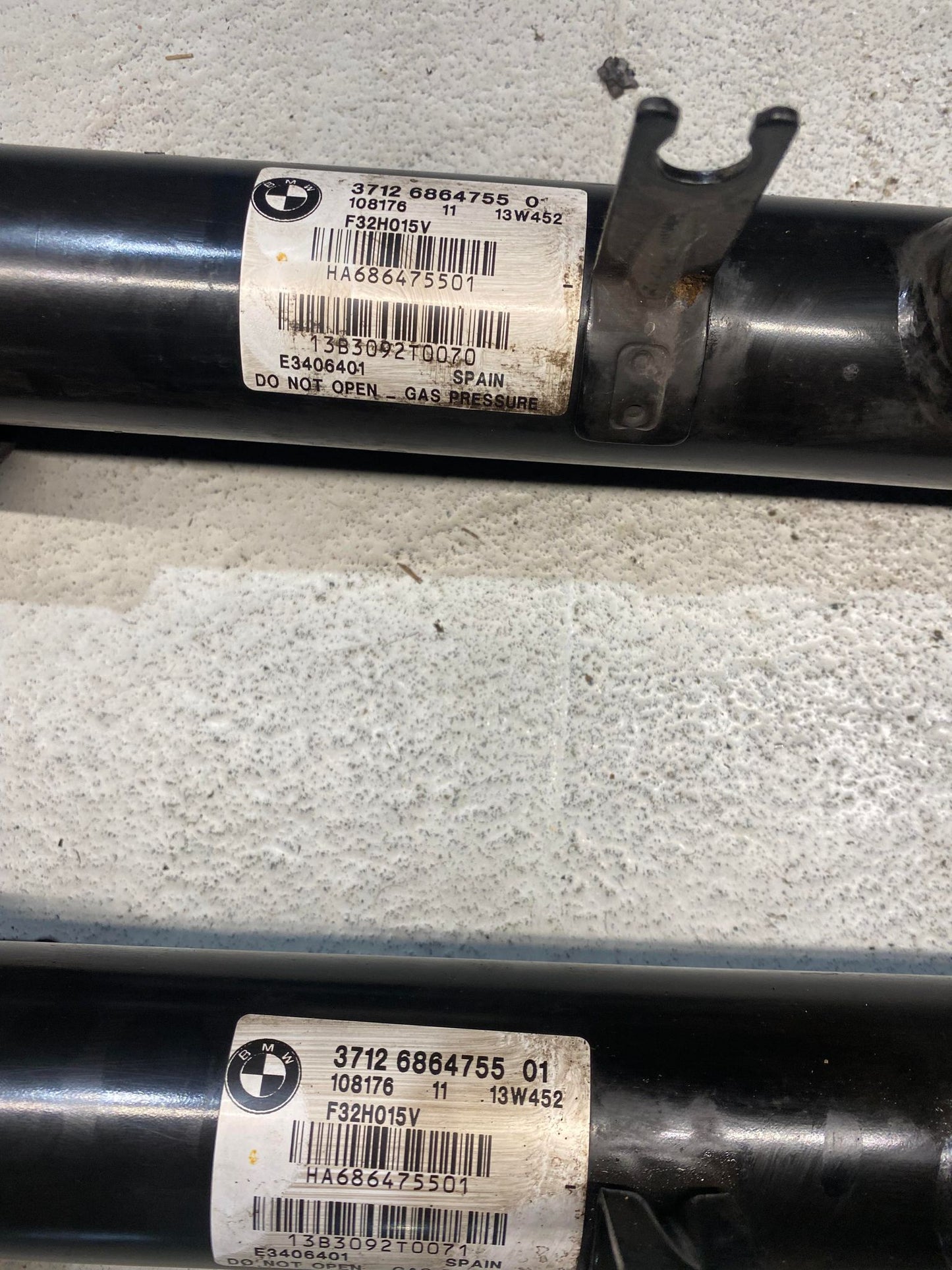 BMW 4 SERIES F32 REAR SHOCK ABSORBER SET 6864775