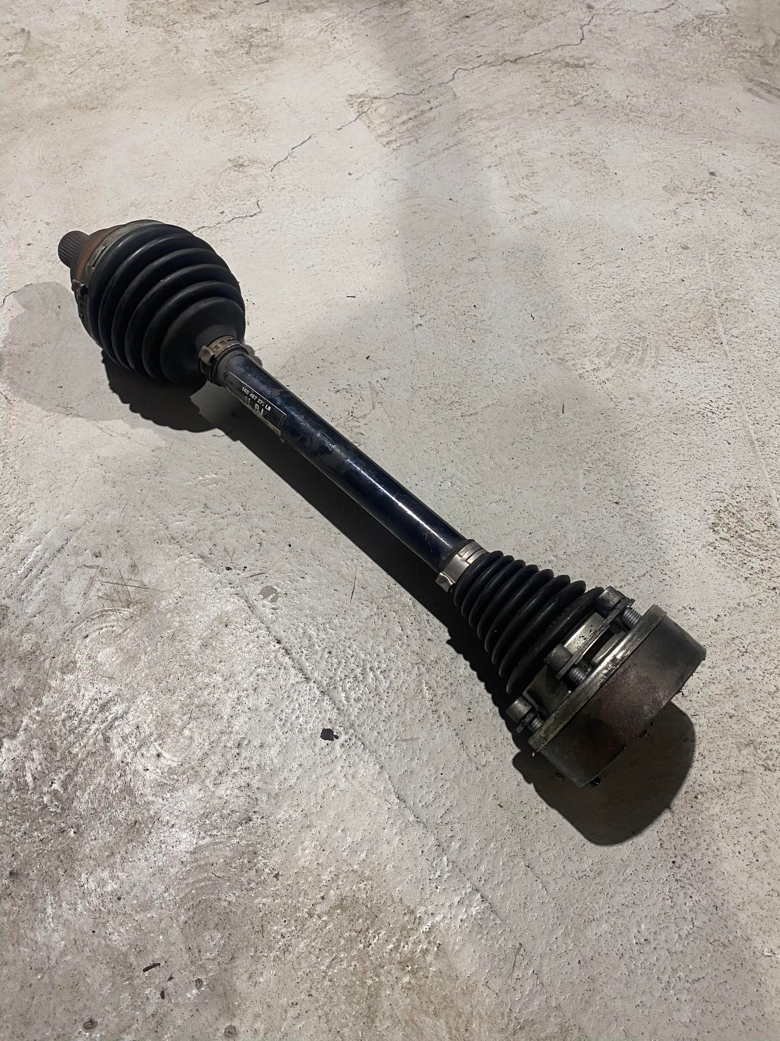 AUDI VW GOLF CADDY A3 PASSAT LHS LEFT PASSENGER DRIVE SHAFT 1K0407271 ...