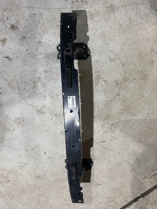 BMW 1 SERIES E82 E88 FRONT BUMPER CRASH BAR 7170054