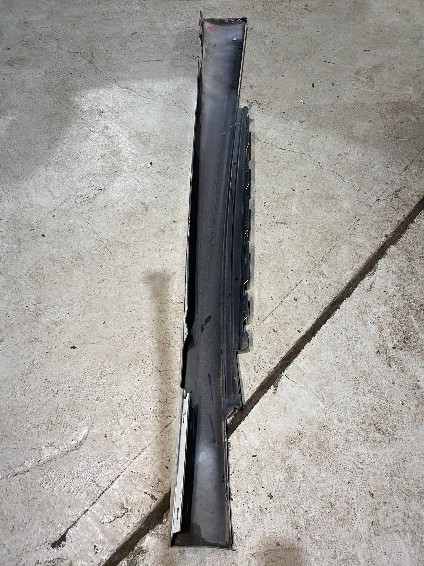 BMW 1 SERIES E88 E82 LEFT M-SPORT SIDE SKIRT