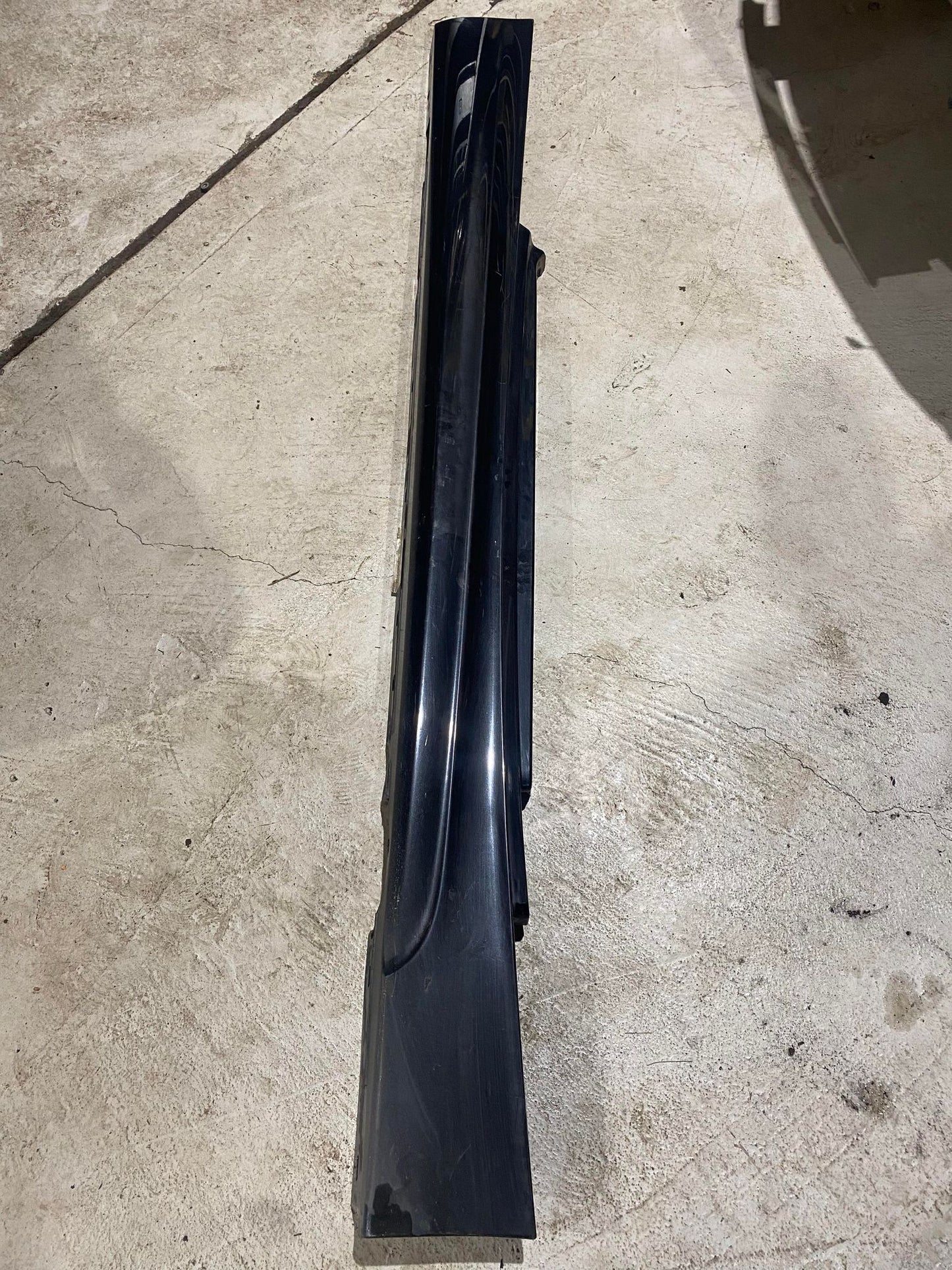 BMW 1 SERIES E88 E82 M-SPORT RIGHT SIDE SKIRT 97637401