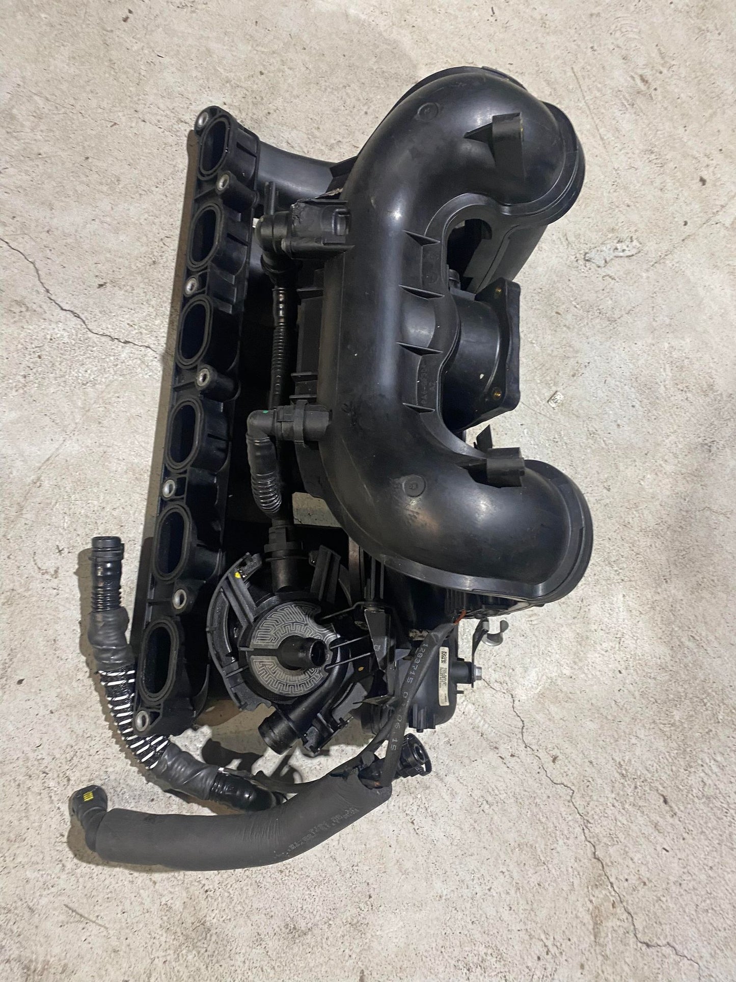 BMW 1 3 5 SERIES N52 ENGINE INTAKE MANIFOLD 752036712