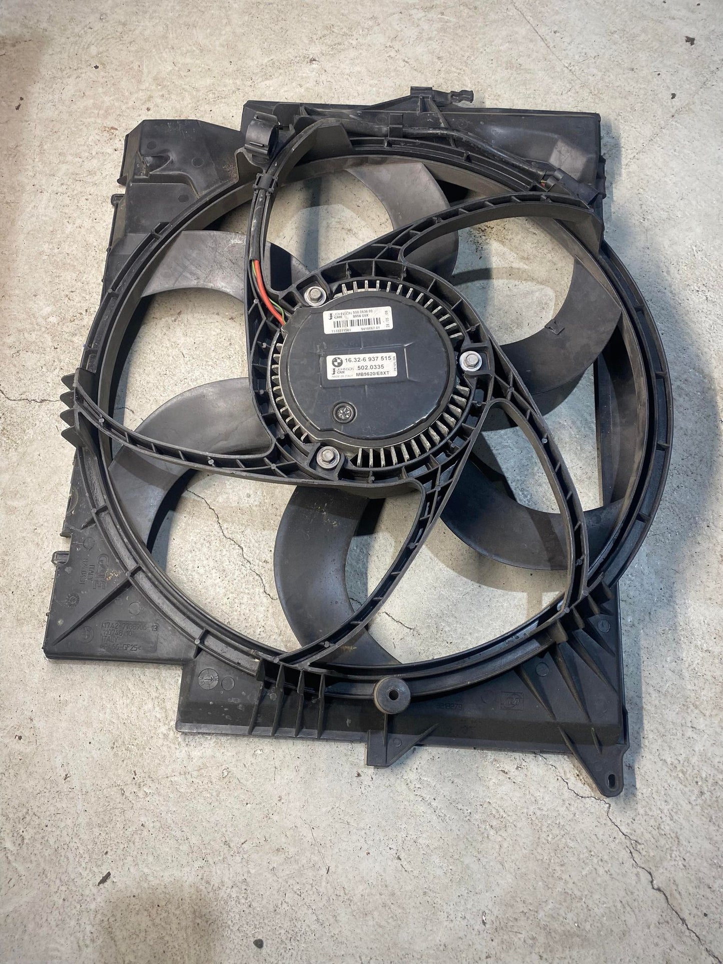 BMW 3 SERIES E90 320I RADIATOR COOLING FAN 6937515