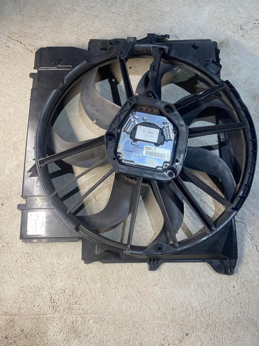 BMW 1 3 X SERIES N47 N54 N55 RADIATOR COOLING FAN 7545366