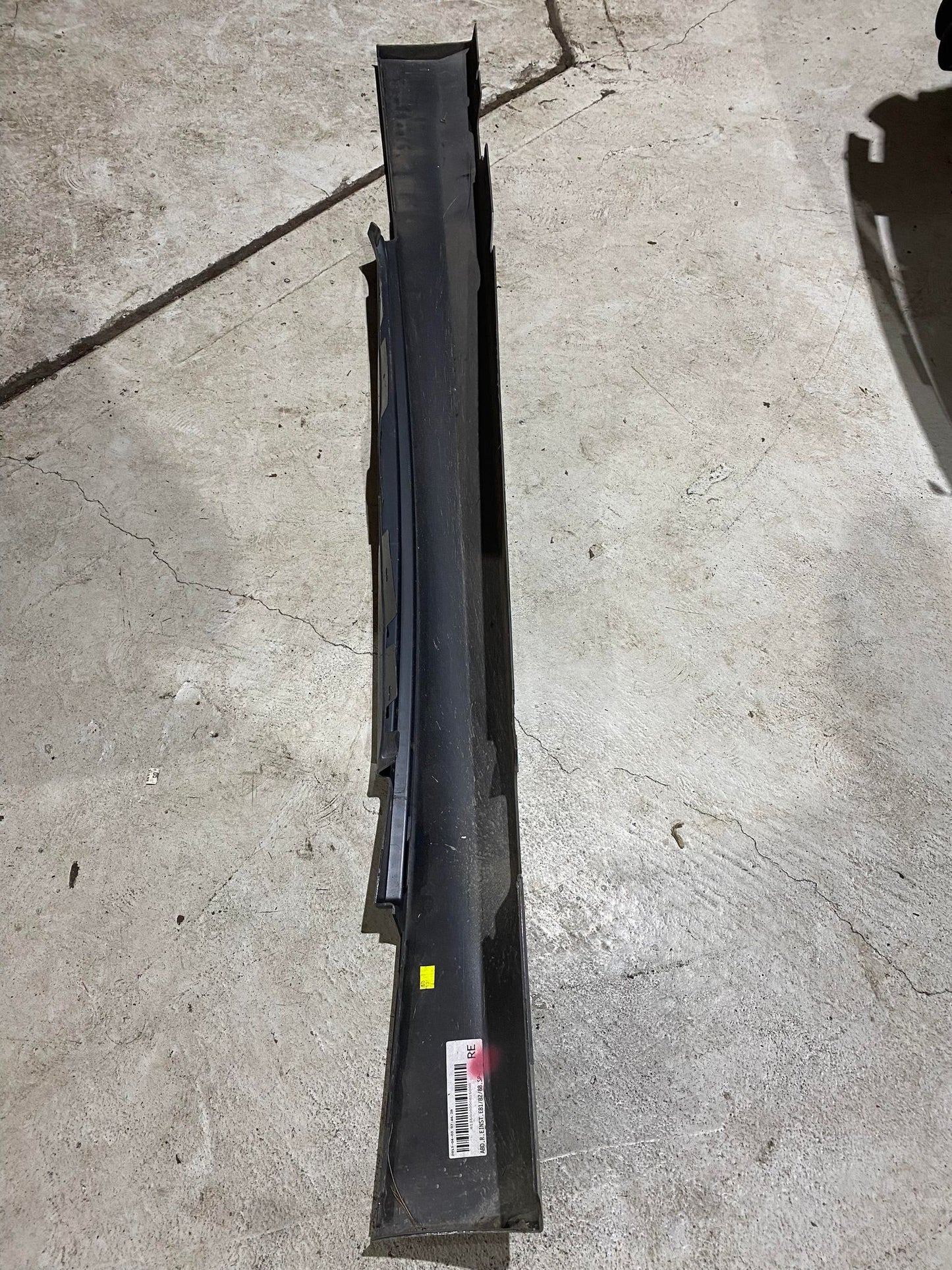 BMW 1 SERIES E82 E88 RIGHT NON-SPORT SIDE SKIRT