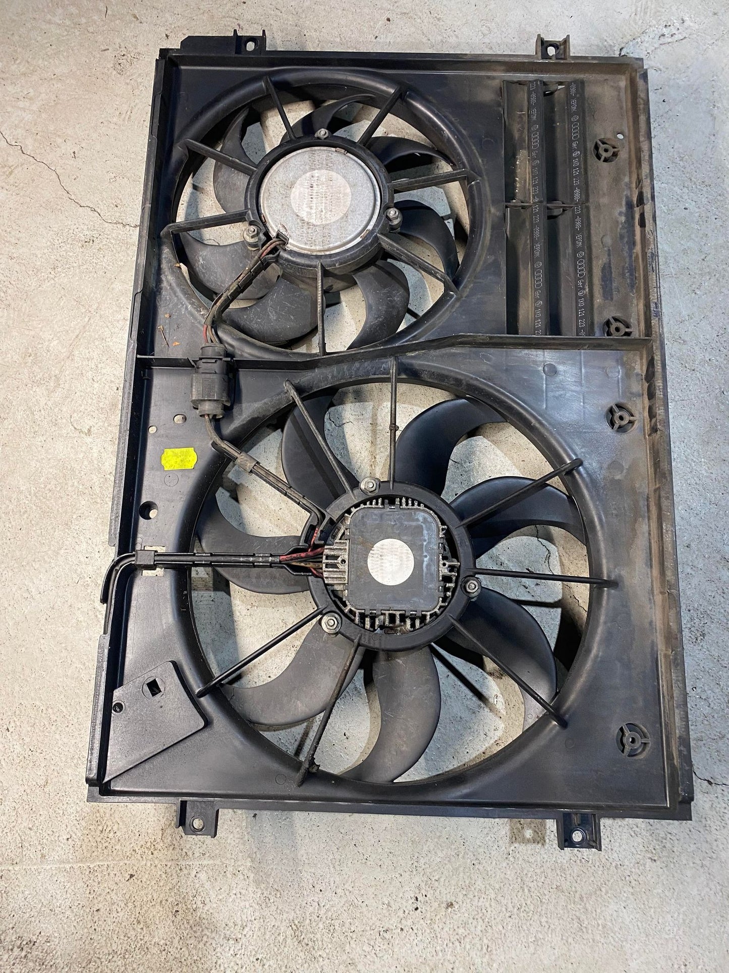 VW CADDY GOLF JETTA RADIATOR COOLING FAN 1K0121207