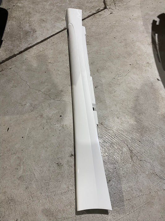 BMW 1 SERIES E87 LEFT M-SPORT SIDE SKIRT