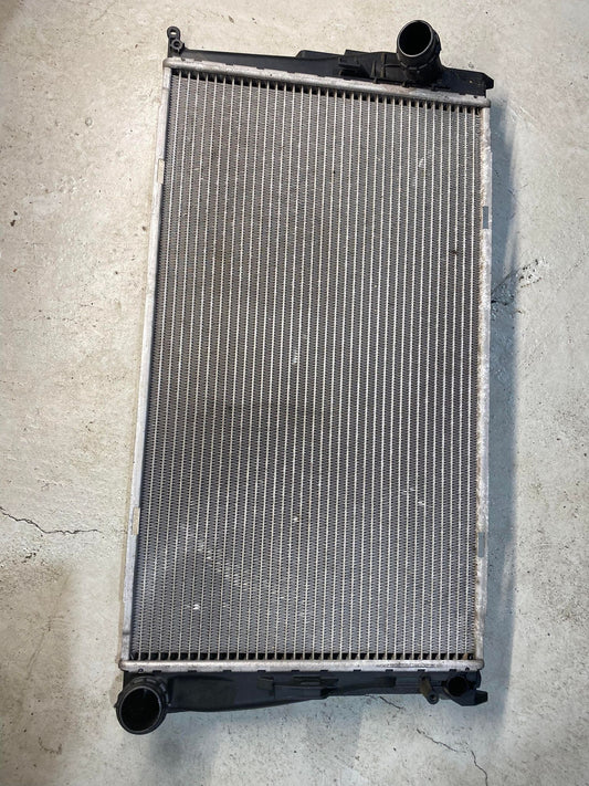 BMW 3 SERIES E90 320D ENGINE COOLING RADIATOR 781023903