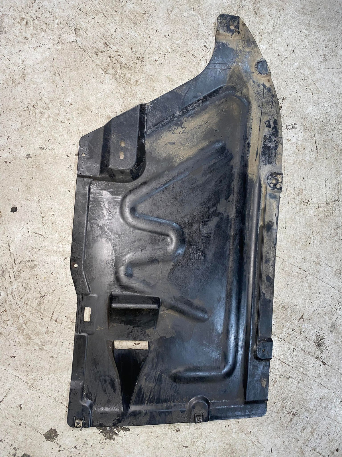 BMW 1 3 SERIES E82 E87 E88 E90 E92 E93 GEARBOX COVER UNDERTRAY 7059388 - LRI Autoparts