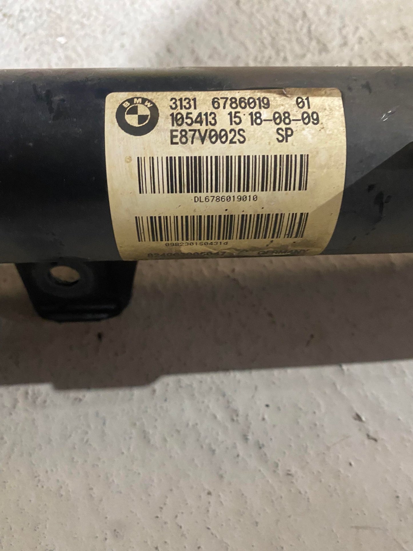 BMW 1 SERIES E87 FRONT RIGHT SHOCK ABSORBER 6786019