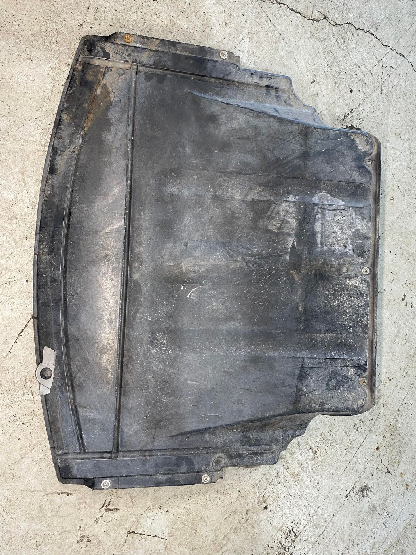 BMW 3 SERIES E46 ENGINE COVER UNDERTRAY 8268344