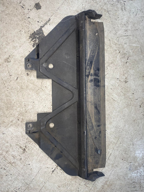 BMW 1 3 SERIES E87 E88 E82 E90 E91 E92 E93 RADIATOR SEAL COVER UNDERTRAY 7128503