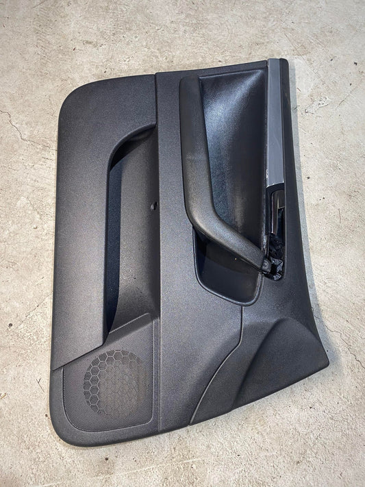 AUDI A3 8P FRONT LEFT PASSENGER DOOR CARD