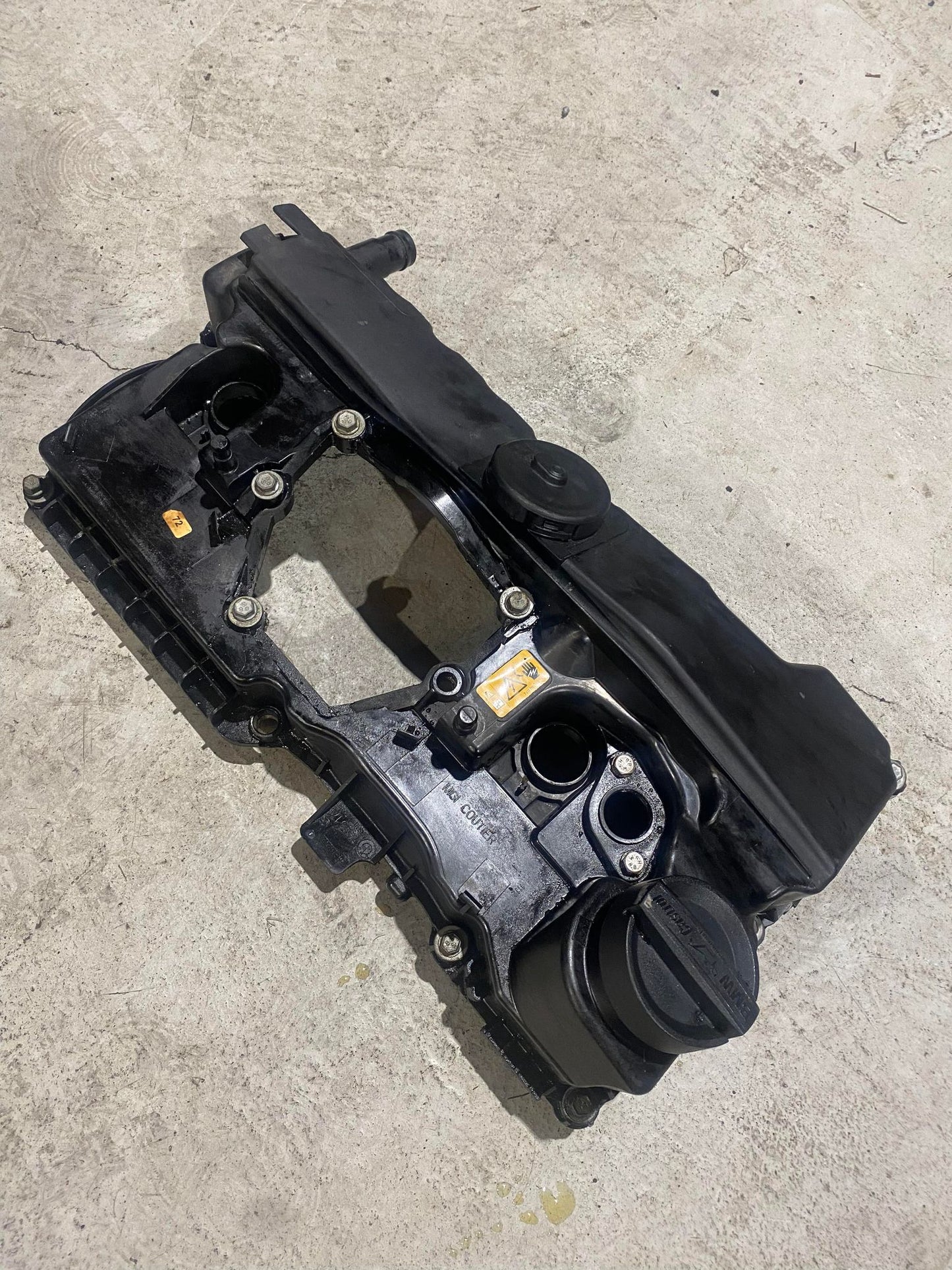 BMW 1 3 SERIES N46N ROCKER COVER