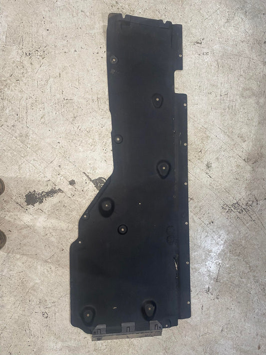 BMW 1 SERIES E87 E82 RIGHT SIDE UNDERTRAY 7059390