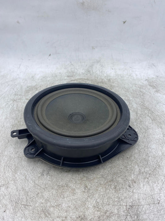 AUDI A3 8P DOOR SPEAKER 8P0035411C