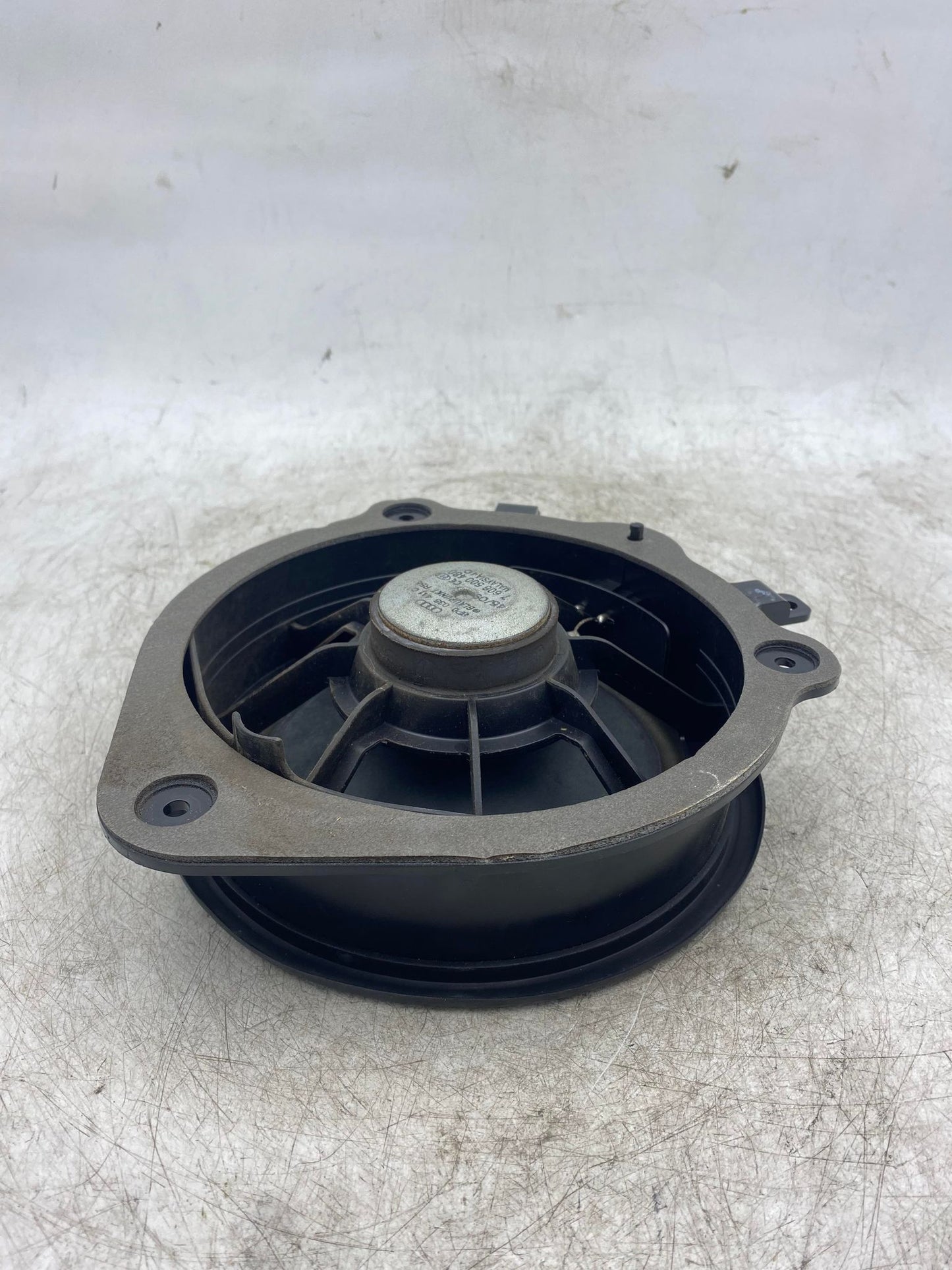 AUDI A3 8P DOOR SPEAKER 8P0035411C