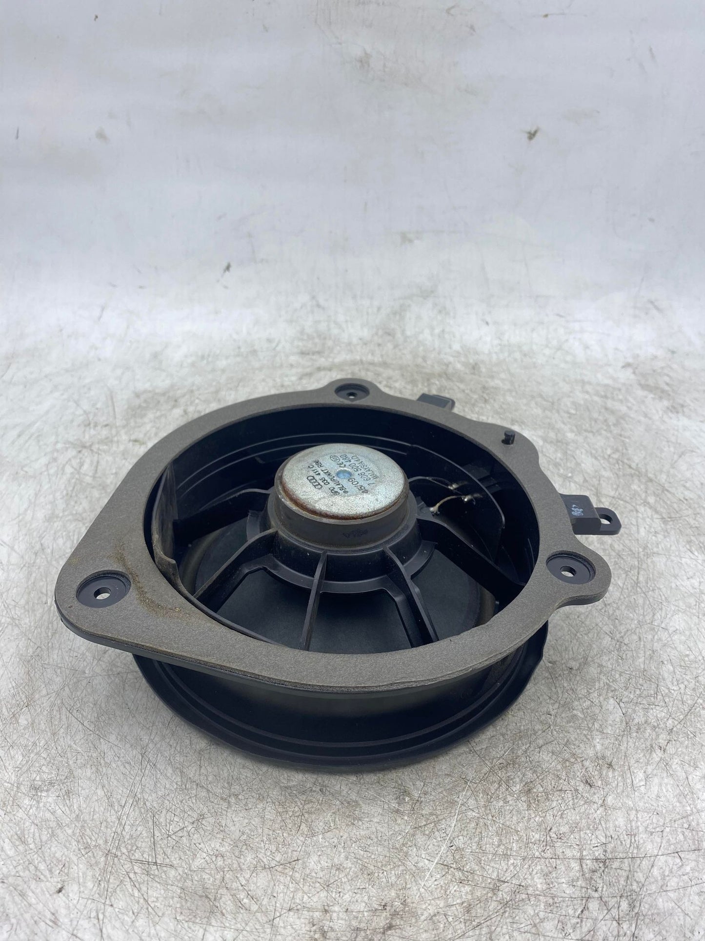 AUDI A3 8P DOOR SPEAKER 8P0035411C